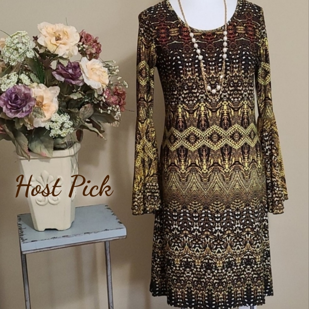 NEW Sexy Stretch Dress Elvira Morticia Tribal Fan Bell Sleeve Maria Gabrielle Md